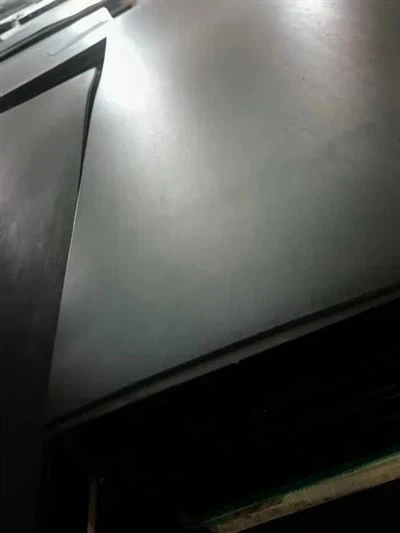 アラミッド繊維は、アスベストのないゴムシートを補強しました